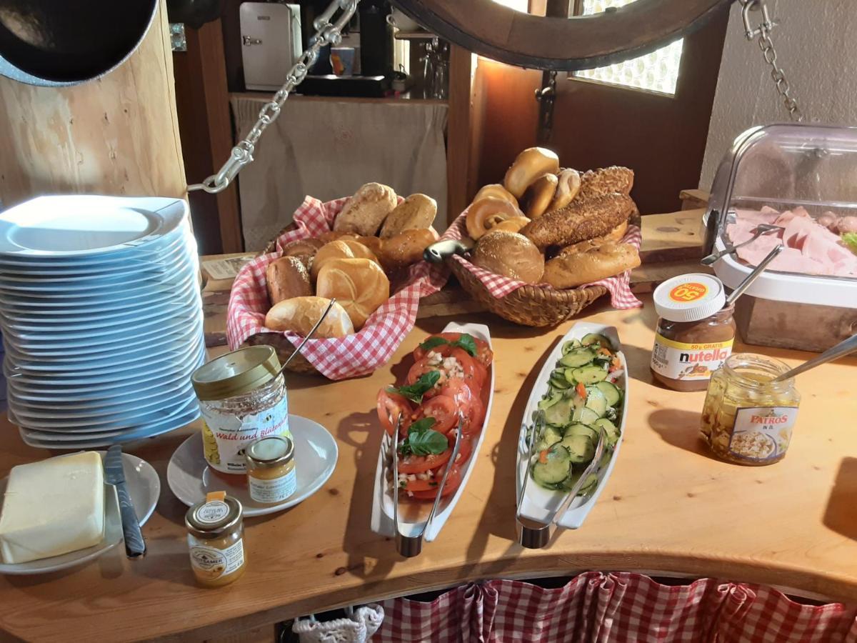 Gasthaus Dollinger 딘클스버 외부 사진