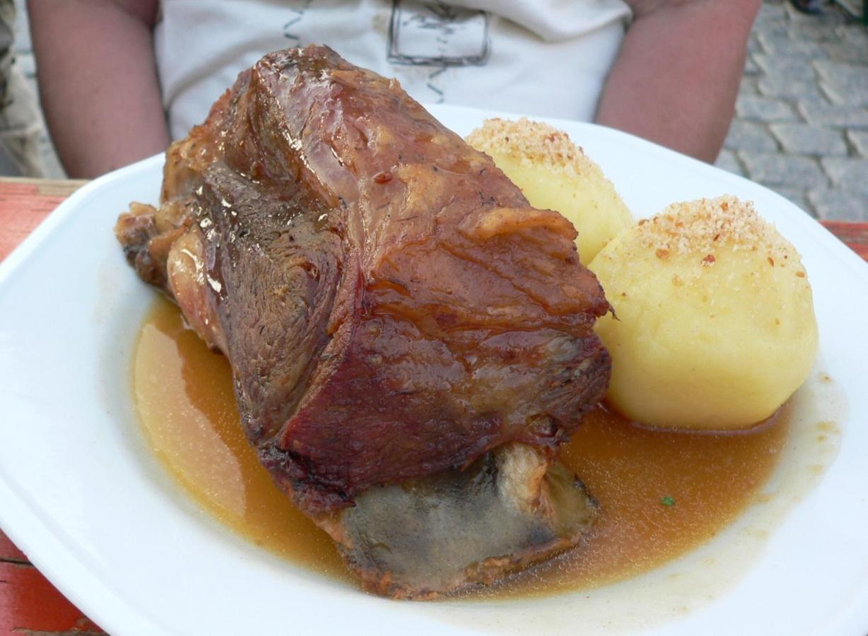 Gasthaus Dollinger 딘클스버 외부 사진