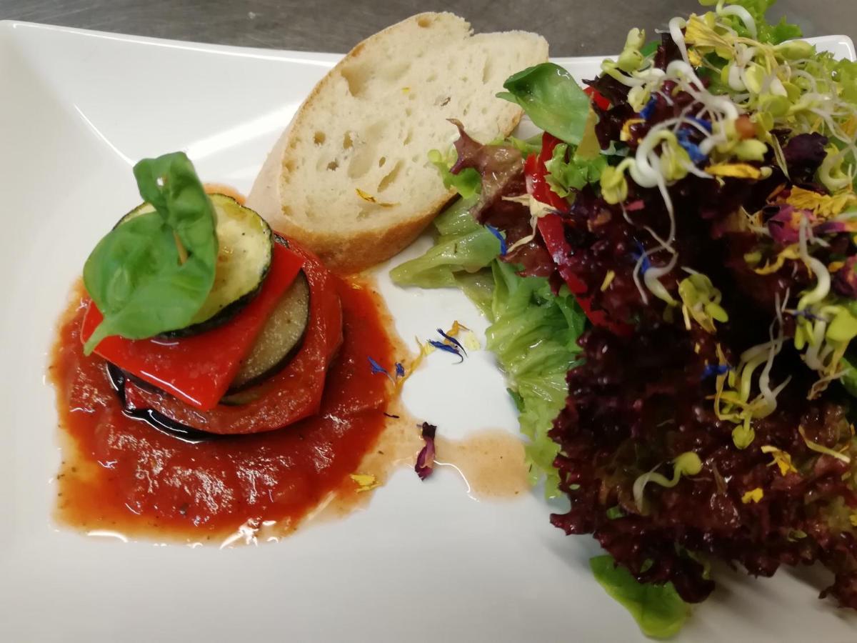 Gasthaus Dollinger 딘클스버 외부 사진